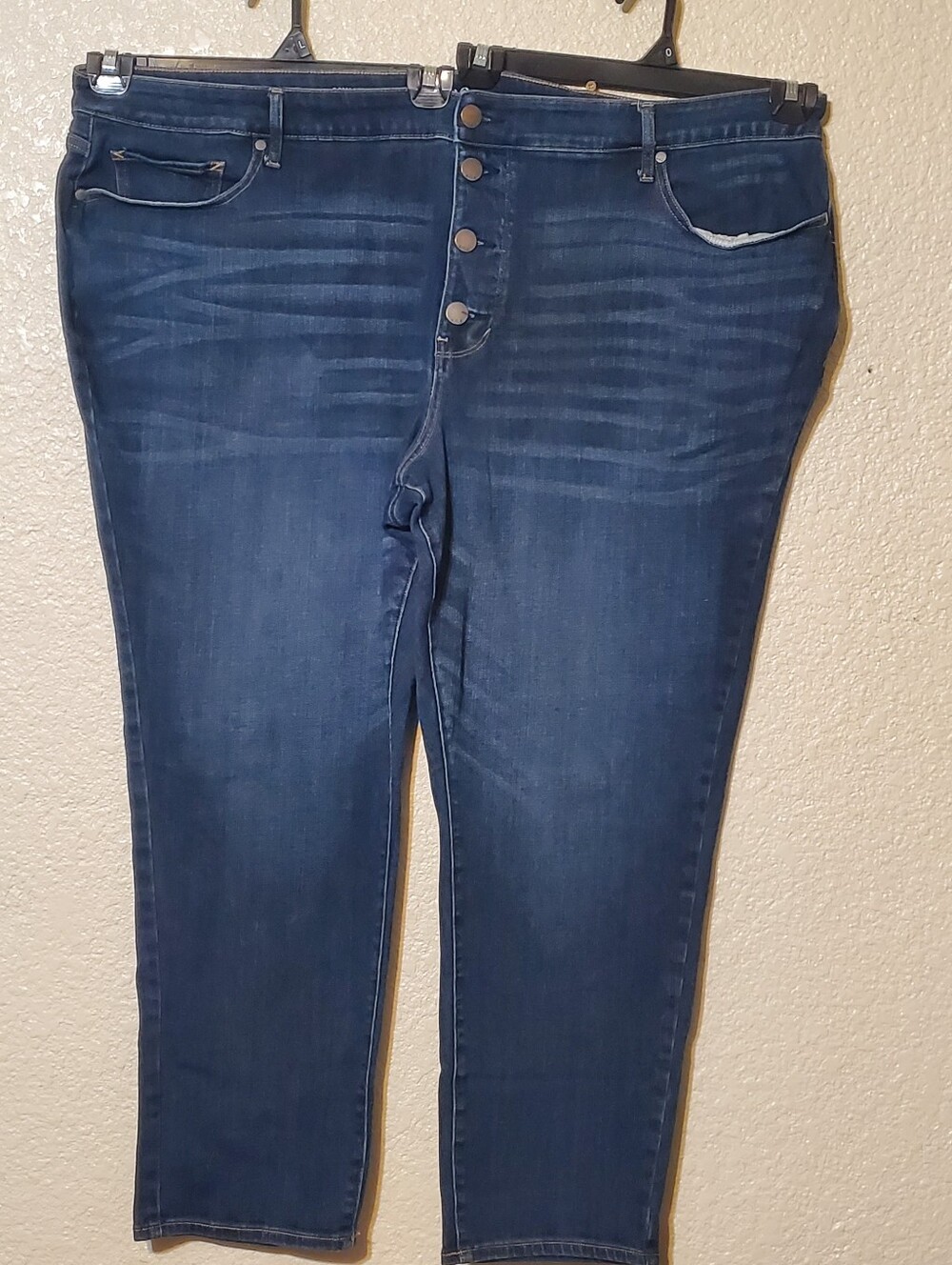 Plus Size 28W A.N.A. High Rise Skinny Straight Dark Wash 5 Pkt Button Fly Jeans